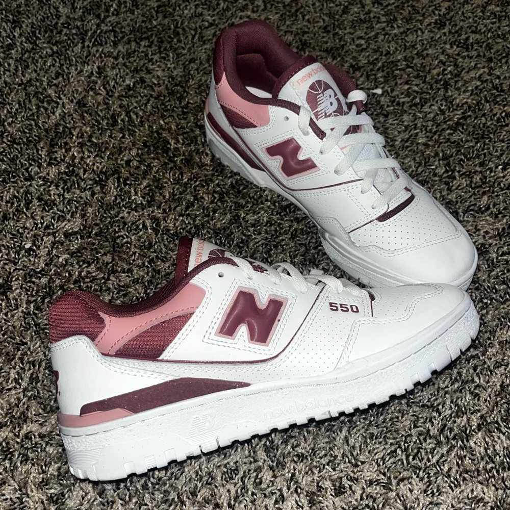 New Balance 550 Burgundy | Womens 9.5